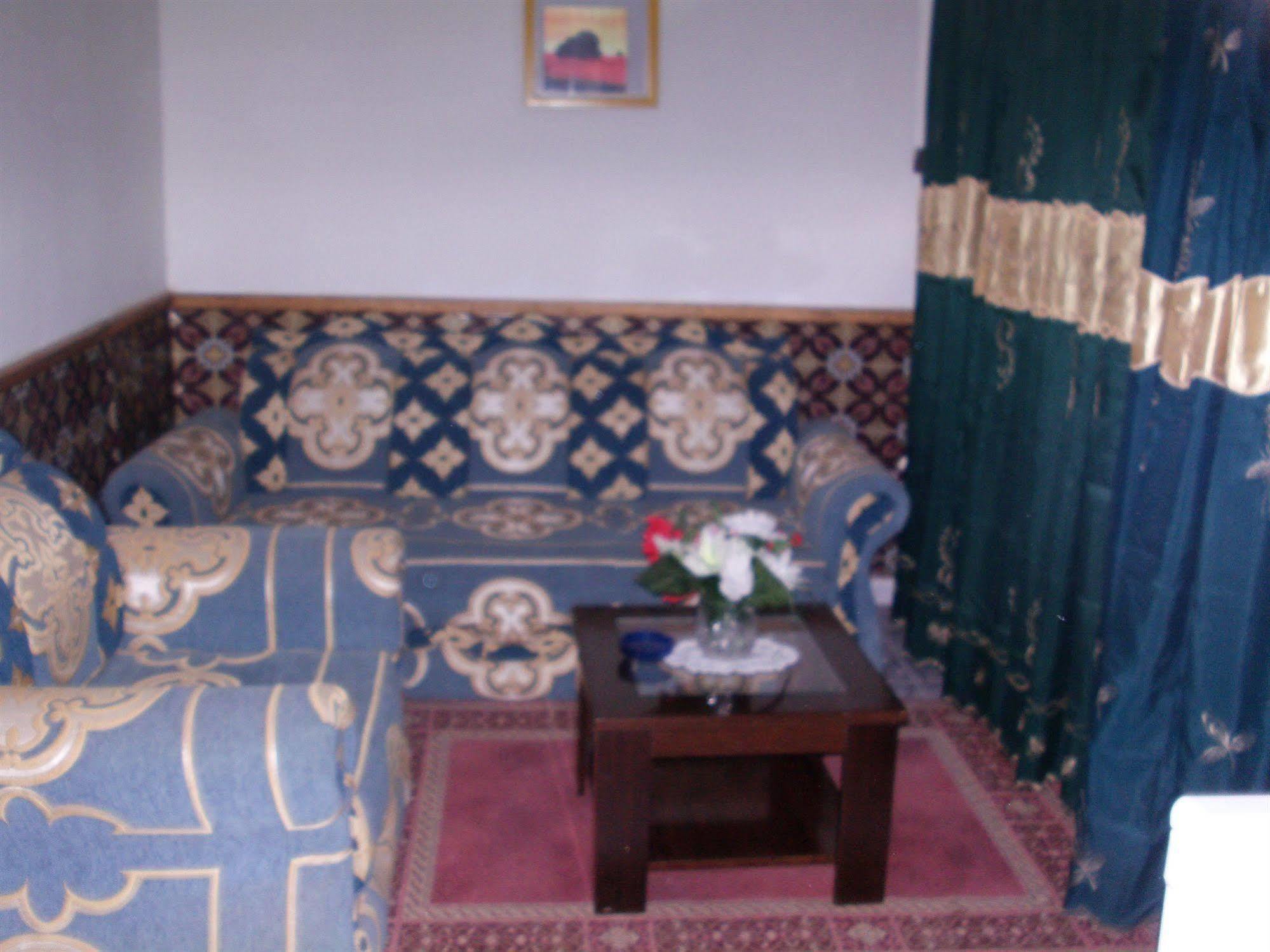 Ikrama - Hostel Nouakchott Esterno foto