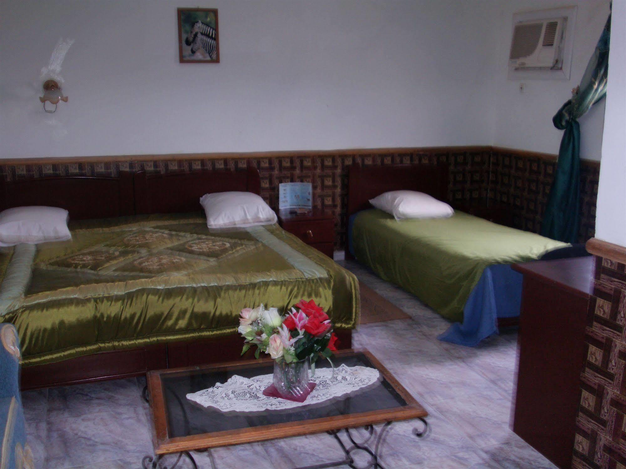 Ikrama - Hostel Nouakchott Esterno foto